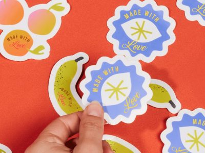 IN_Custom-Shape-Stickers_Hero-image_06